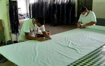 Penitenciária de Mirandópolis produz mil máscaras por dia