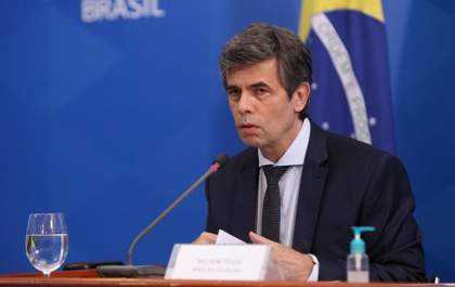 Nelson Teich pede demissão do Governo de Bolsonaro