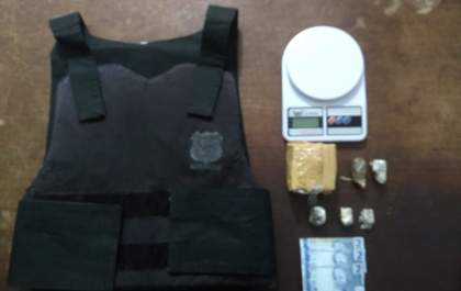 Acusado de tráfico estava com colete a prova de balas roubado em Birigui