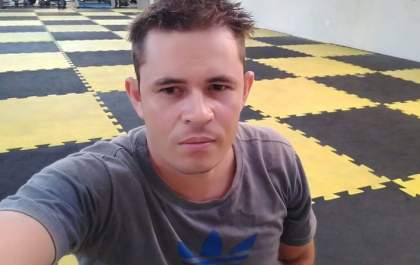 Rapaz desaparecido precisa de ajuda