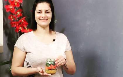 Em casa, mas de barriga cheia. Comércio de delivery cresce em tempos de pandemia