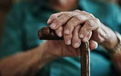 Idosa centenária morre com suspeita de covid 19