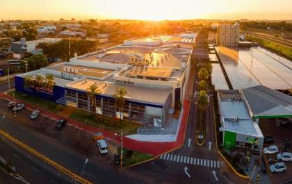 Depois de dois meses fechado Oeste Plaza Shopping reabre com inauguração