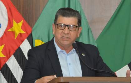 Vadão acusa imprensa de sensacionalismo e retira projeto do guaraná
