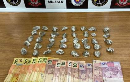 Dupla é presa no Água Branca e adolescente apreendido no Jussara