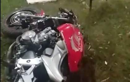 Homem morre ao bater moto durante suposto racha em Araçatuba
