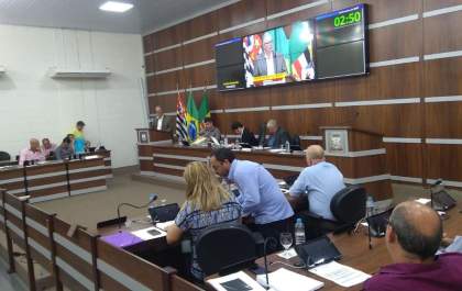 Doação de lotes para a Câmara e diretrizes para o orçamento são aprovados em Birigui