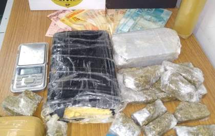 Dise apreende tabletes de maconha e de pasta base em casa no Nova Iorque