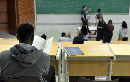 MEC revoga portaria que acabava com cotas para negros e índios