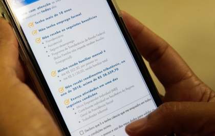 Hoje&nbsp;é o último dia para pedir o auxílio emergencial