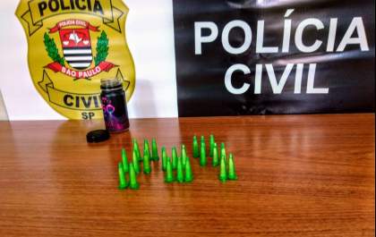GOE/Deic prende homem com cocaína no Rosele