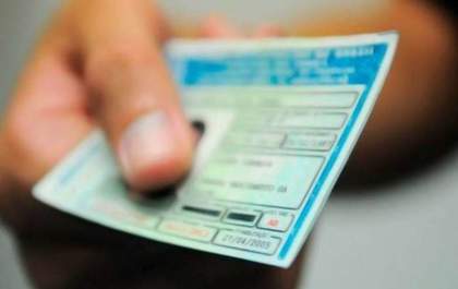 Contran adia prazo de validade de CNH e certificados de cursos vencidos que venceram a partir de 19 de fevereiro