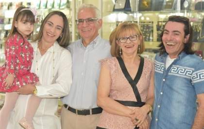 O passado ainda vive: Conheça um dos comerciantes mais antigos de TL