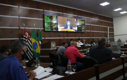Vereadores aprovam três projetos do Executivo em sessão extraordinária em Birigui
