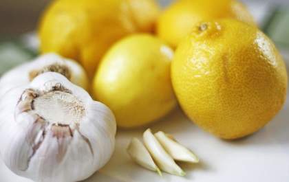Mito ou verdade: limão e alho podem limpar veias do coração?