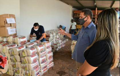 Prefeitura de Selvíria recebe 1.000 máscaras de proteção e mais 200 cestas básicas do Governo do Estado