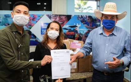 Empresa doa 3 mil máscaras cirúrgicas para ajudar Três Lagoas