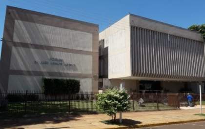 Motociclista deve ser indenizado por prejuízos após acidente