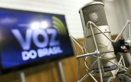 Voz do Brasil terá novas regras de transmissão no rádio