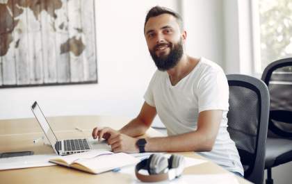 Voluntariado on-line é opção para ajudar sem sair de casa