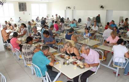 Rompimento de cano suspende atendimento no Restaurante Popular de Birigui