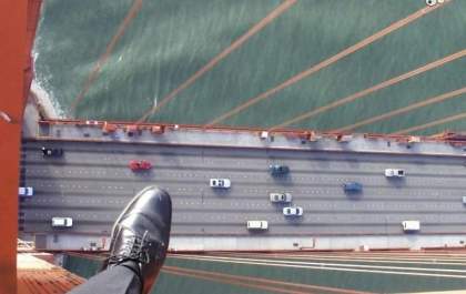 Polícia Militar evita que homem pule da ponte em Ilha Solteira, cena terminou com abraço