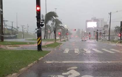 Quinta-feira de temperaturas em queda e chuva na maior parte do Estado