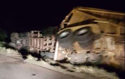 Caminhoneiro morre em acidente em estrada vicinal