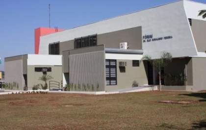Plano de saúde é condenado por suspensão injustificada de prestação de serviço