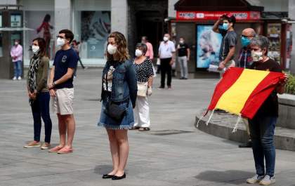 Espanha enfrenta ressurgimento da covid-19