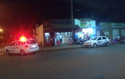 <p>Com apoio da PM, comitê de enfrentamento da Covid-19 fiscaliza comércio em Nova Independência</p>