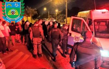 19 pessoas são levadas a delegacia por participarem de festa em sua residência