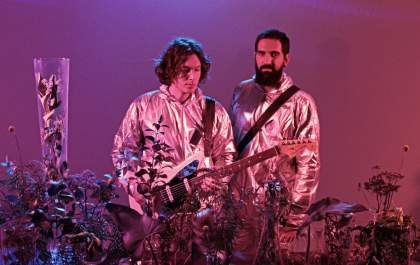 ‘Mesmo Coração’: duo de indie rock Atalhos lança single e videoclipe&nbsp;