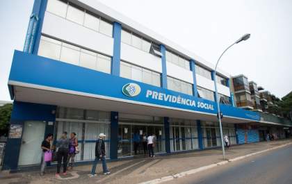 Agências do INSS em São Paulo continuarão fechadas por decisão judicial