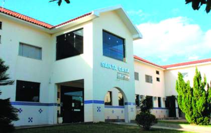 Santa Casa registra mortes por covid no sábado e domingo