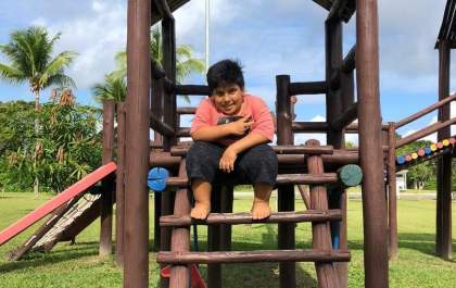 Garoto de 12 anos mostra que deficiência não é motivo de tristeza e ensina lição valiosa