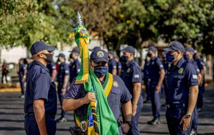 Quase 2 anos após concurso, novos guardas municipais são integrados