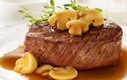 Filé Mignon ao molho madeira: receita rápida, fácil e muito saborosa. Confira!