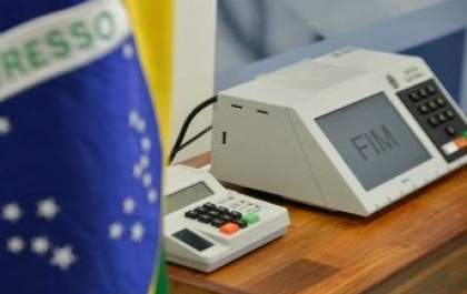TSE vai testar sistema de voto online pelo celular ou computador