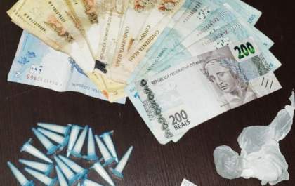 PM acaba com bagunça em principal avenida, dá multas e apreende drogas