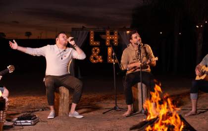 Dupla Luiz Henrique e Léo estreia clipe no canal Multishow