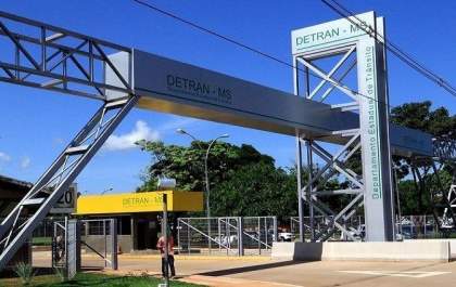 Agência do Detran em Três Lagoas estreia auto-atendimento com totens para agilizar serviços