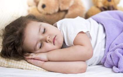 Veja 4 dicas para ajudar seu pequeno a dormir sozinho