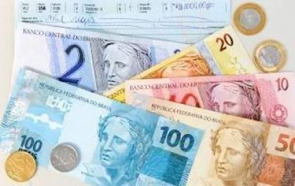 3,7 mil desempregados que fizeram doações a candidatos