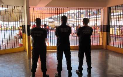 Governo Estadual concede promoção funcional a 335 servidores da Agepen