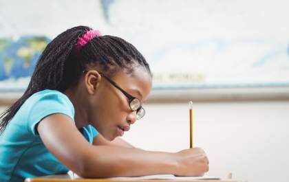 Histórias em podcasts ensinam cultura afro-brasileira para crianças