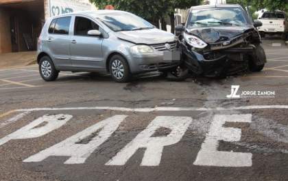 Rua Magid Zacharias é palco de mais um acidente