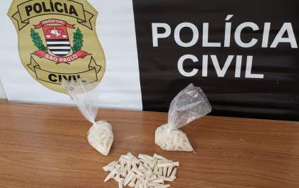 GOE/Deic prende jovem com 130 pinos de cocaína no Águas Claras