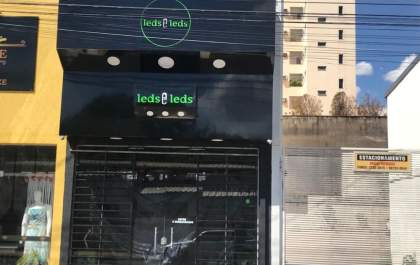 Andradina e região ganham primeira loja de iluminação de led
