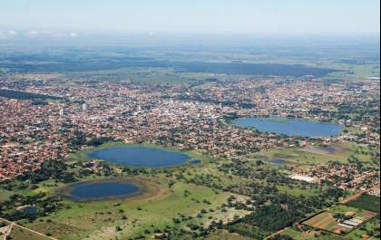Está em vigor Lei que suspende cadastro de invasores de áreas públicas municipais em Programas Habitacionais